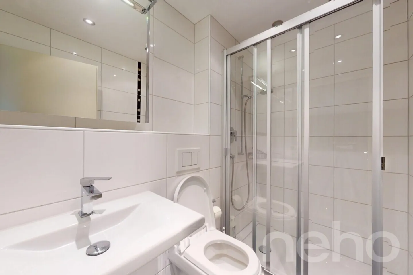 Detached 6.5 Room Single-Family House with Generous Garden - Photo 11 of 12
