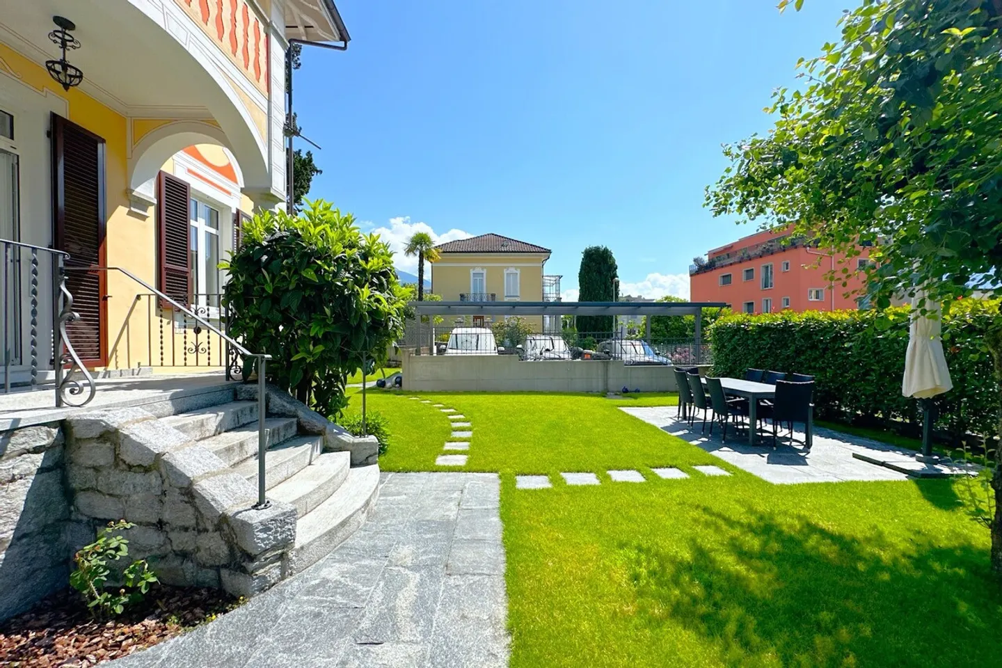 Elegante Villa in Minusio - Foto 14 von 15