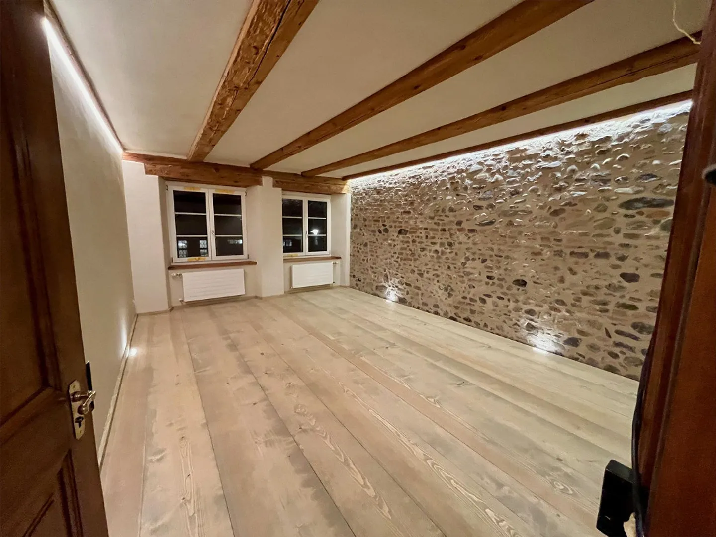 Old Town Historical Apartment New Clay Plaster Year 1743, 1823, 2026 - Photo 6 of 17