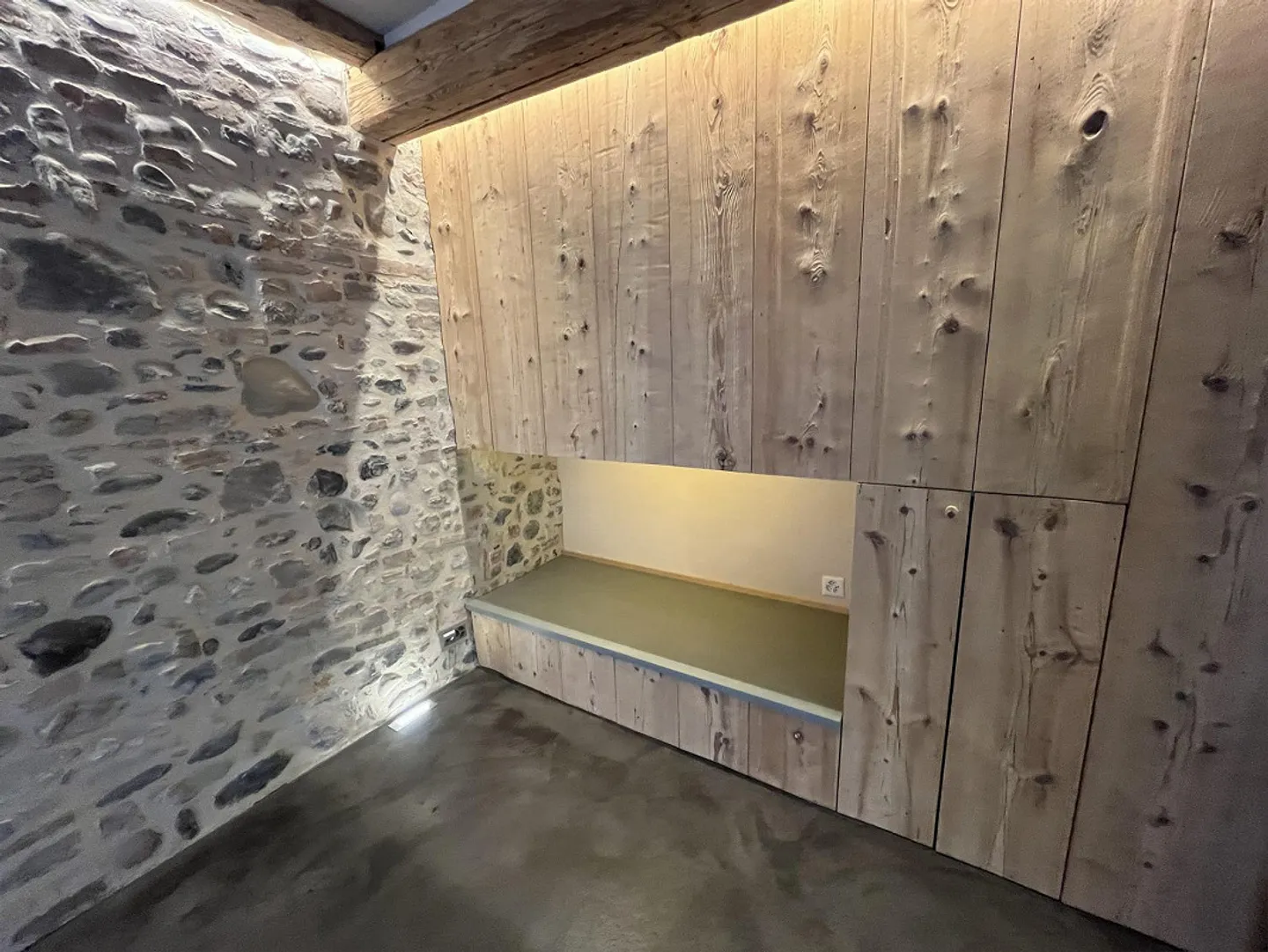 Old Town Historical Apartment New Clay Plaster Year 1743, 1823, 2026 - Photo 13 of 17