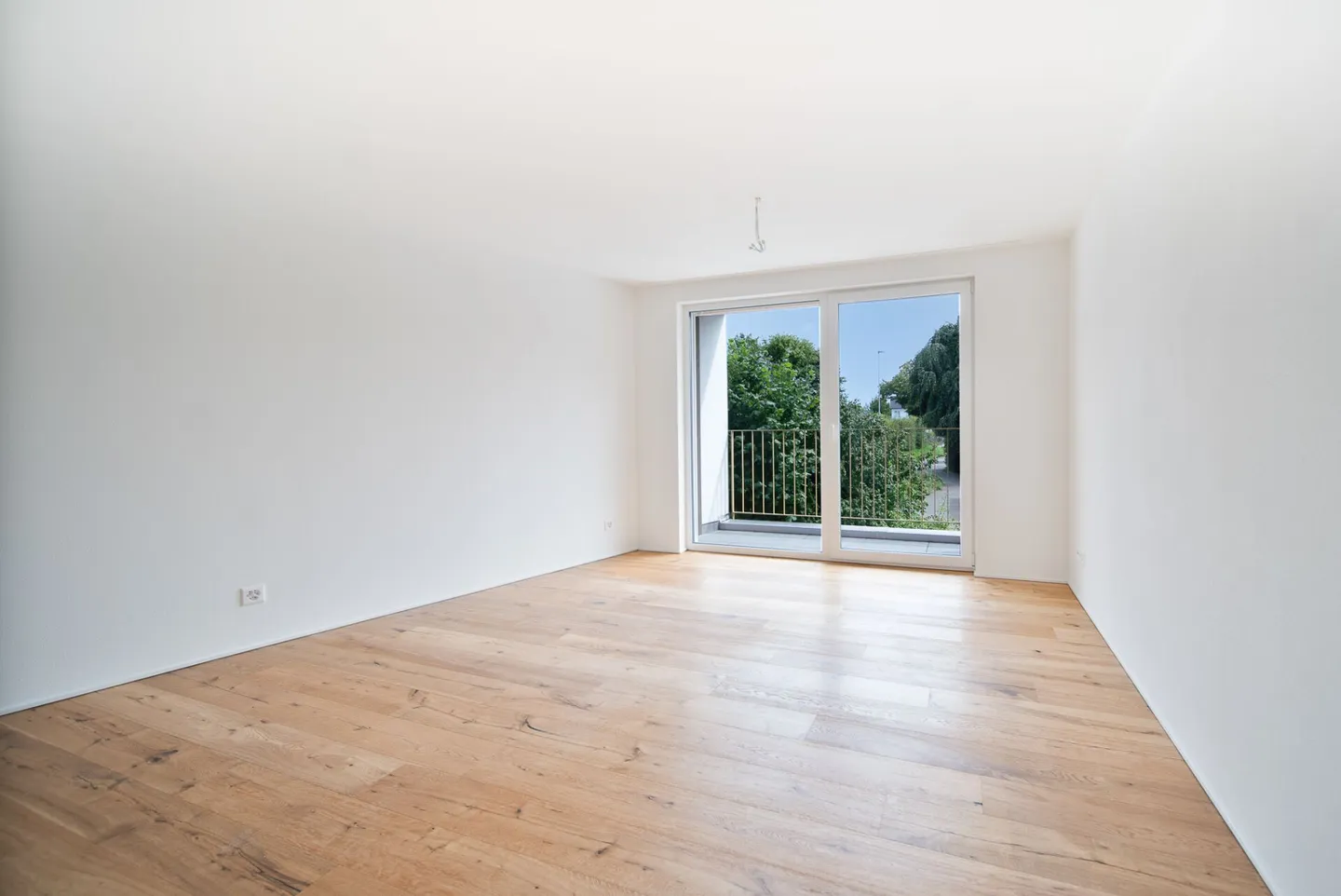 Stunning View, 3.5 Room Apartment - Photo 5 of 12