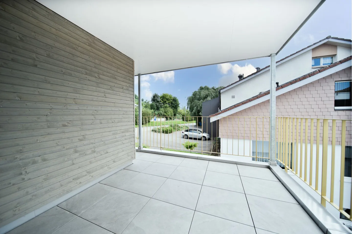 Stunning View, 3.5 Room Apartment - Photo 9 of 12