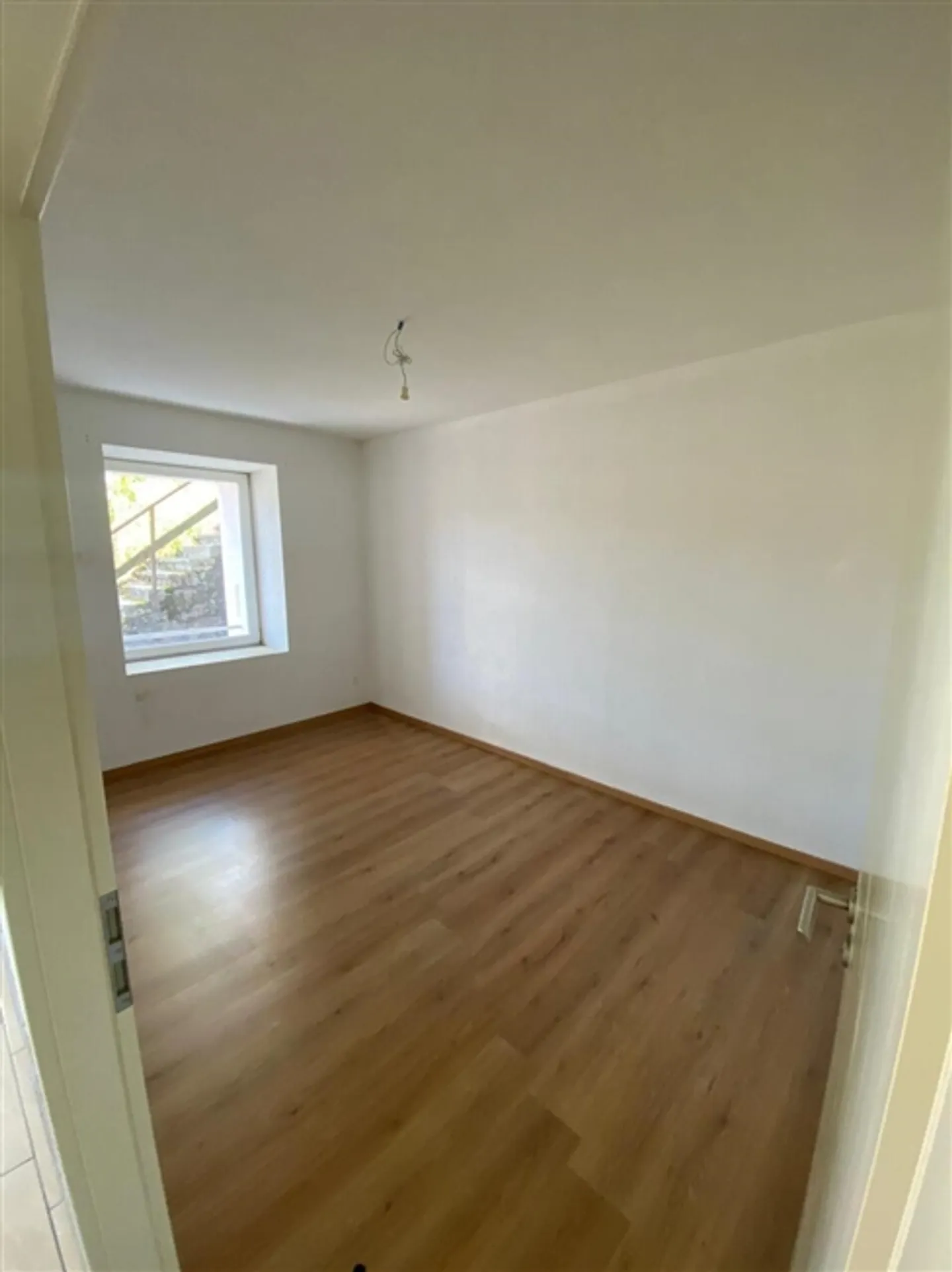 Appartement 2,5 pièces à Ste-Croix - Photo 3 sur 4