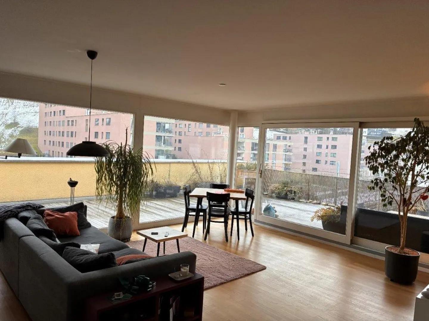 Appartamento attico 4.5 stanze dal 01.04.26 - Foto 1 di 8