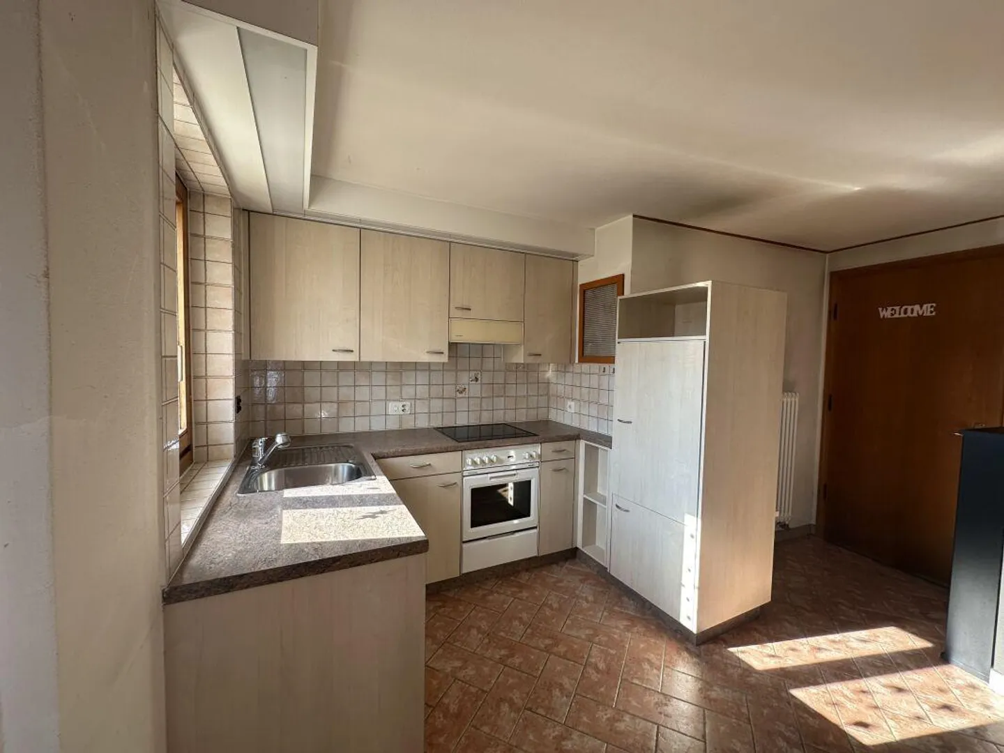 Appartement caractéristique de 2,5 pièces dans une zone desservie - Photo 10 sur 13
