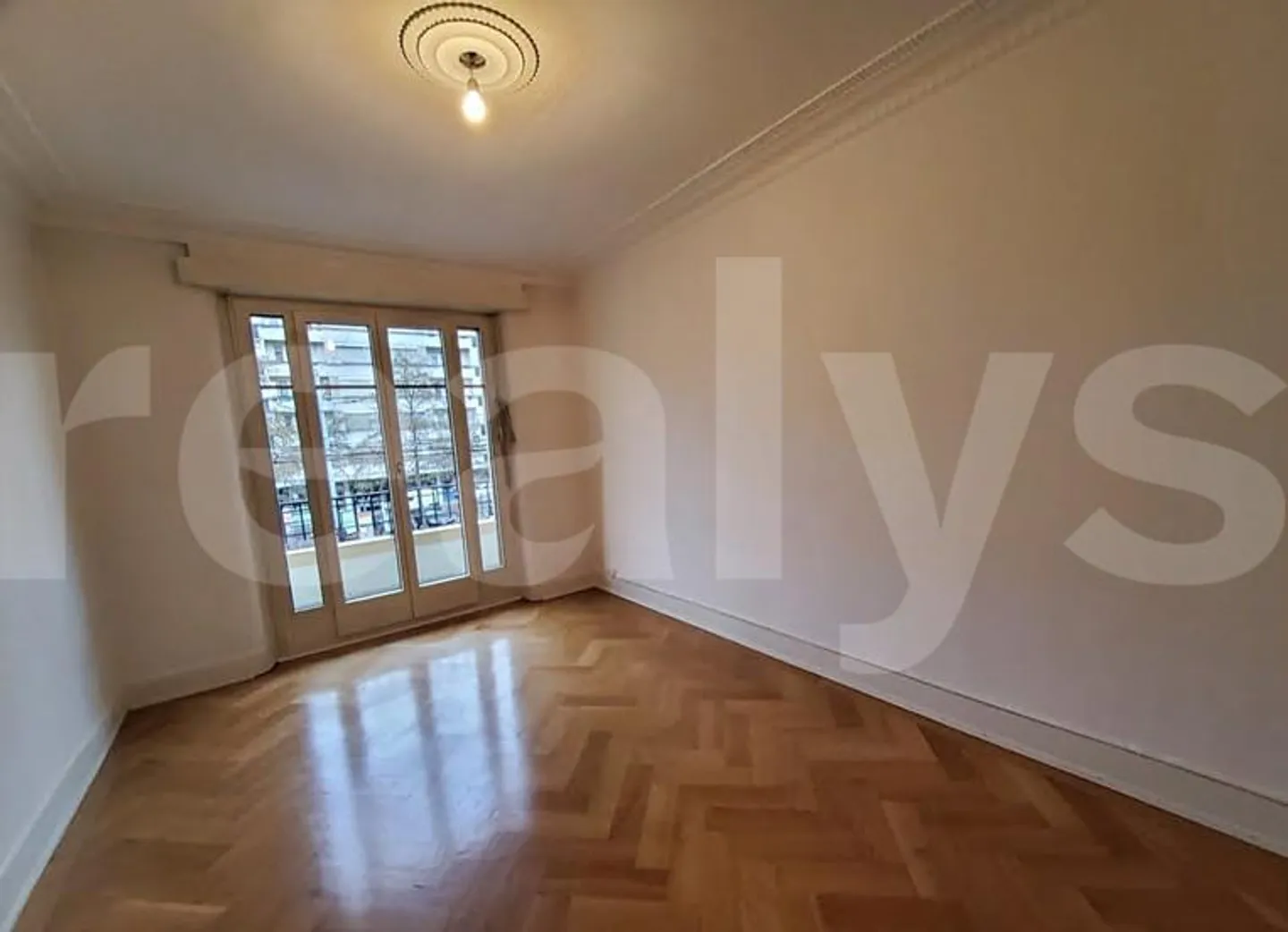 Appartement 4 pièces - Photo 3 sur 5