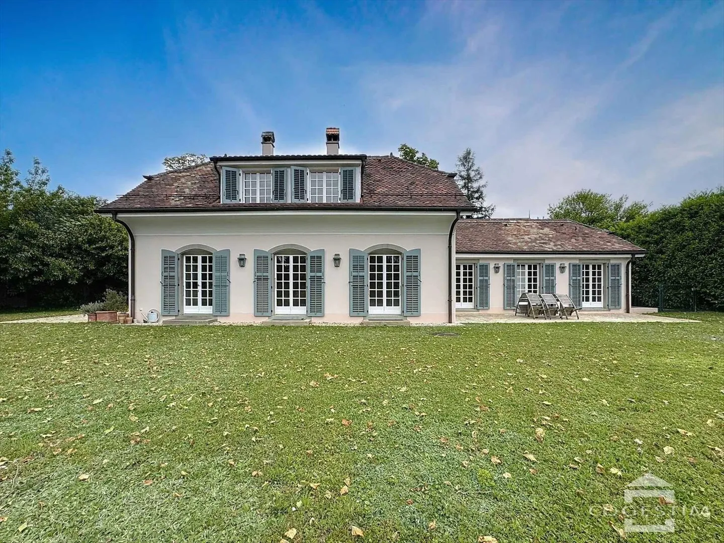 Villa 6.5 pièces - Photo 1 sur 11