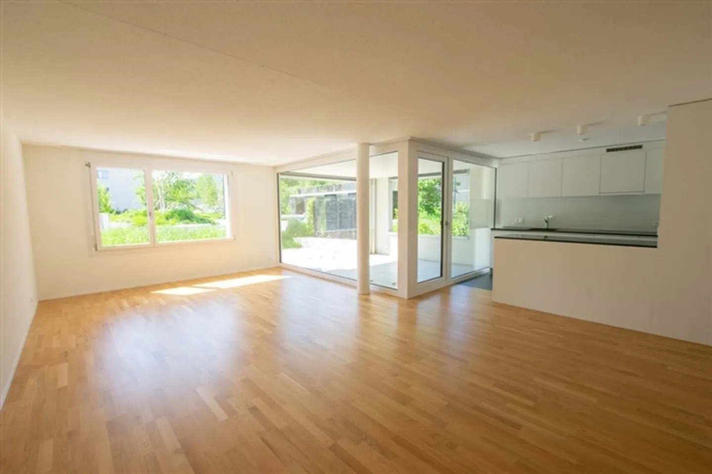 Modernes Apartment mit Garten - Foto 1 von 12