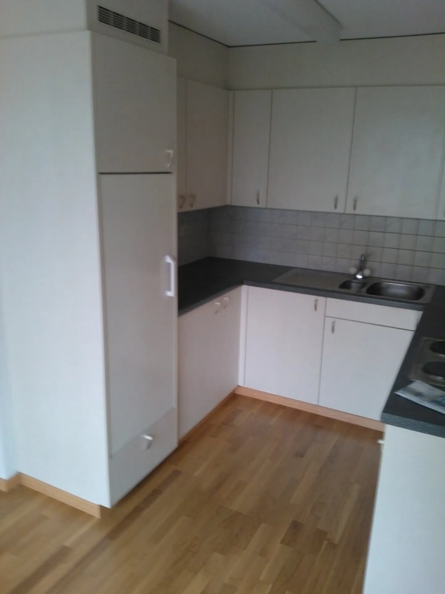 Central dans le centre du village de Rothrist - Photo 3 sur 5