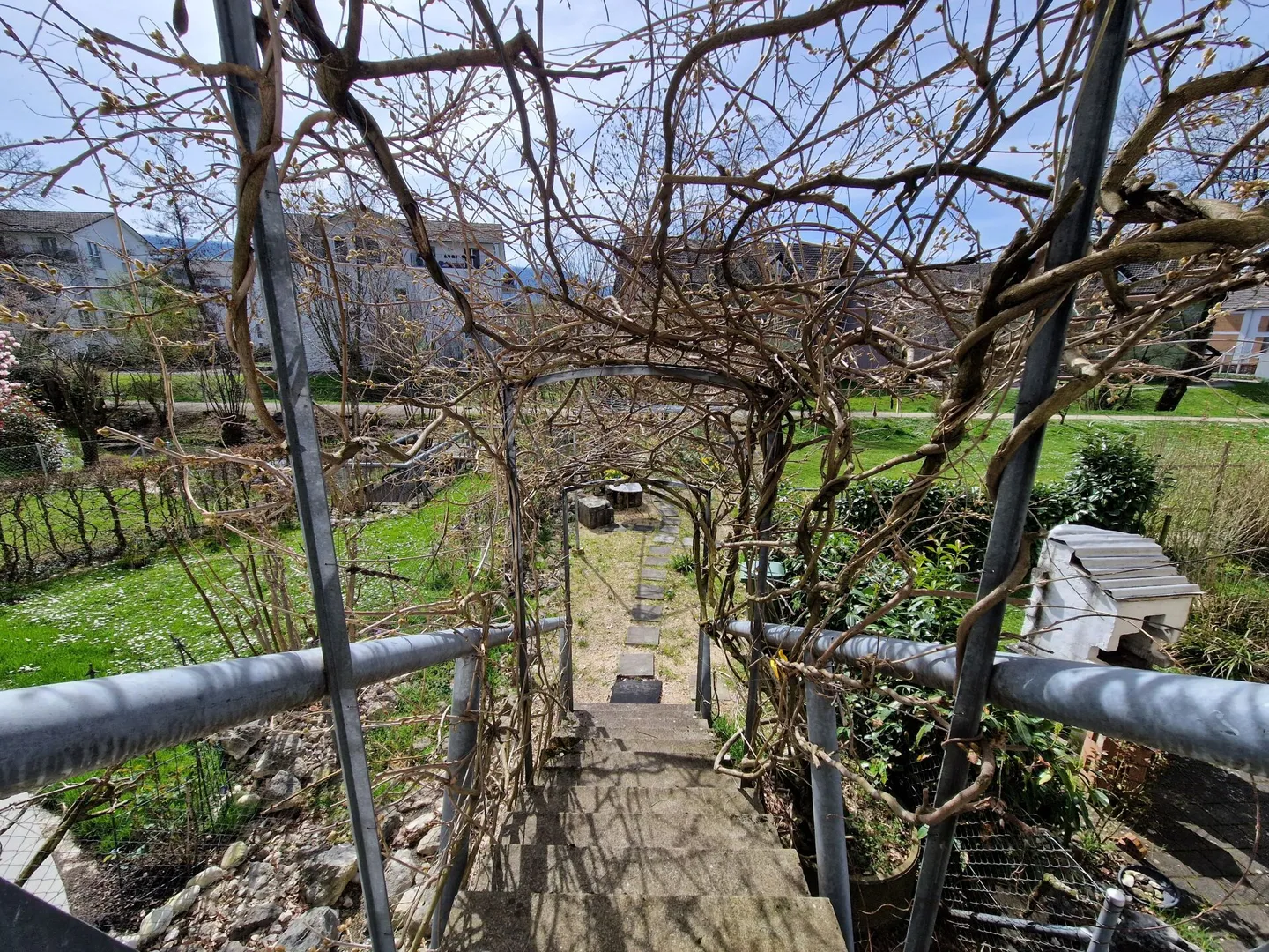 Appartamento loft con giardino - Foto 10 di 19