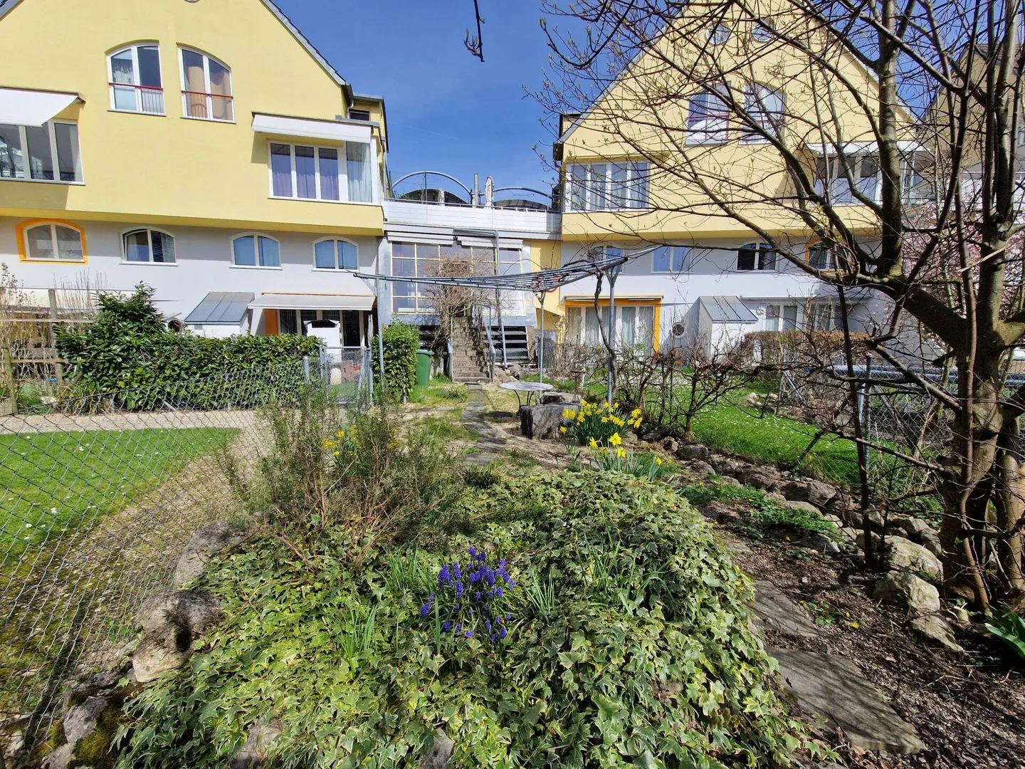 Appartamento loft con giardino - Foto 13 di 19