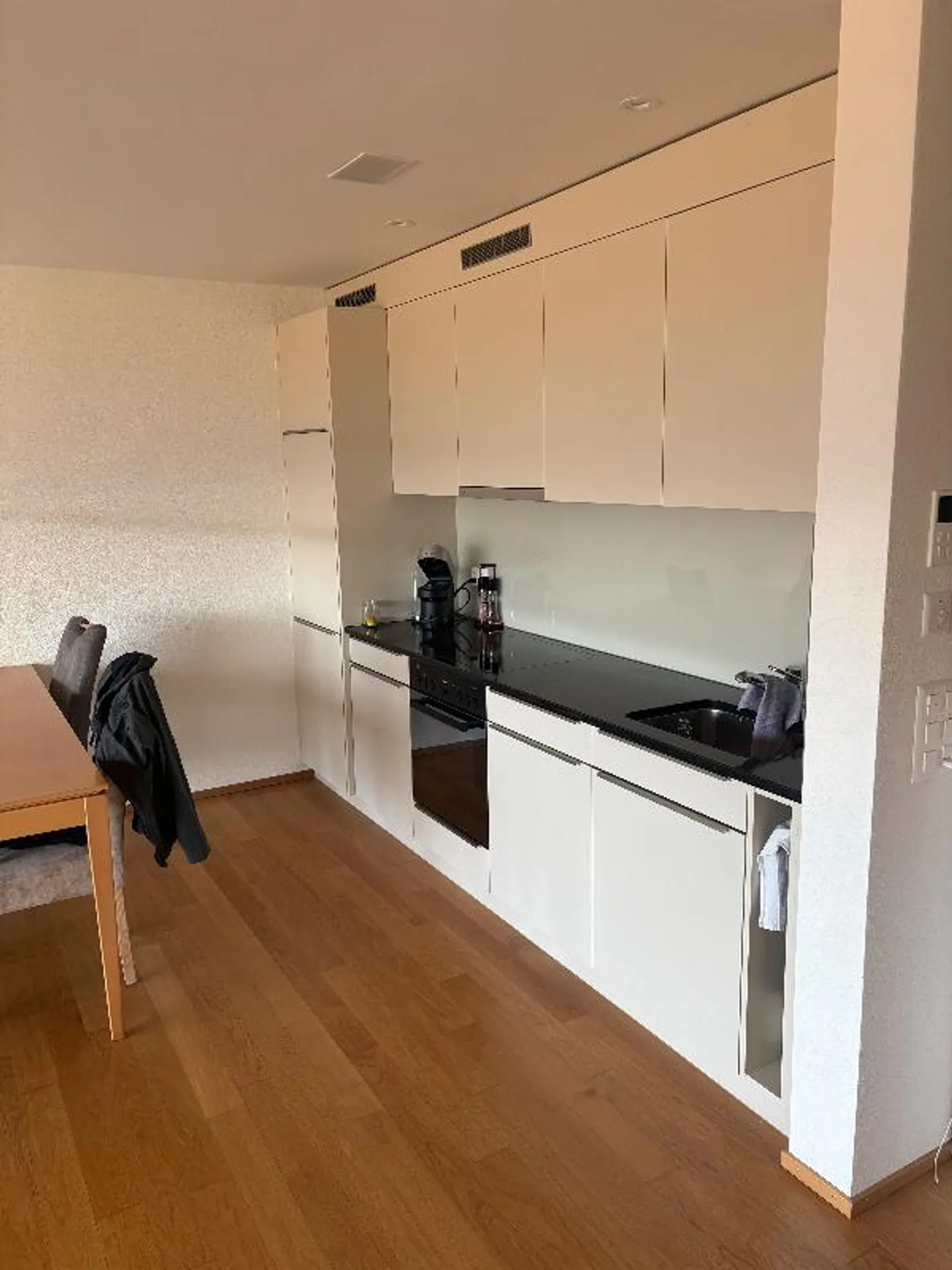 2.5 Room Apartment - Photo 5 of 5