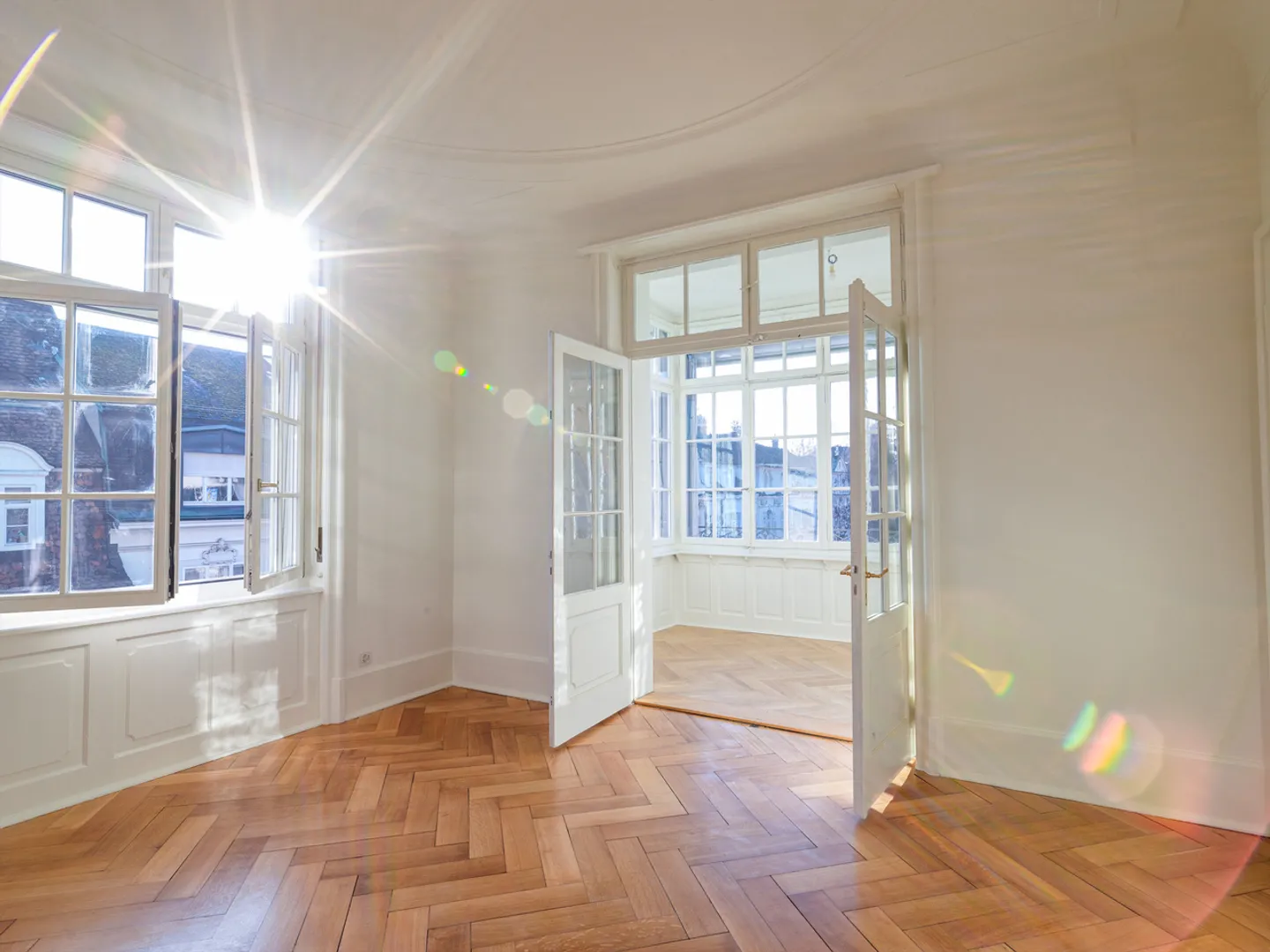 Stylish old building classic in Gellert - Photo 1 of 13