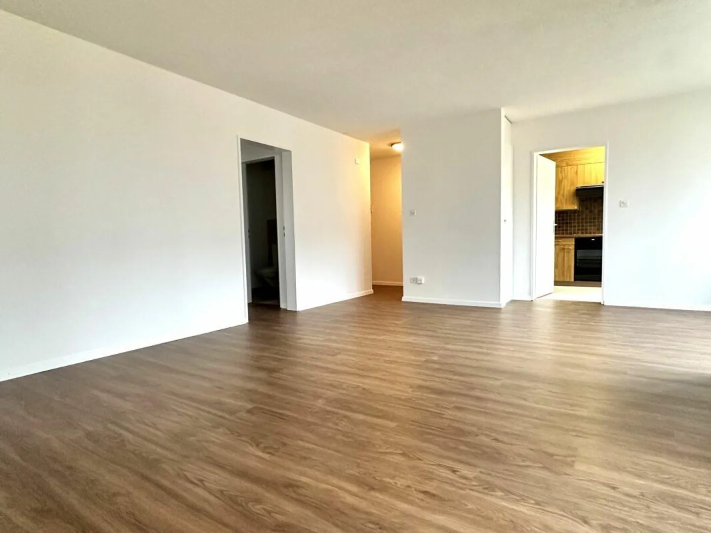 Geräumige 3 1/2 Zimmer-Wohnung an ruhiger Lage - Foto 4 von 9