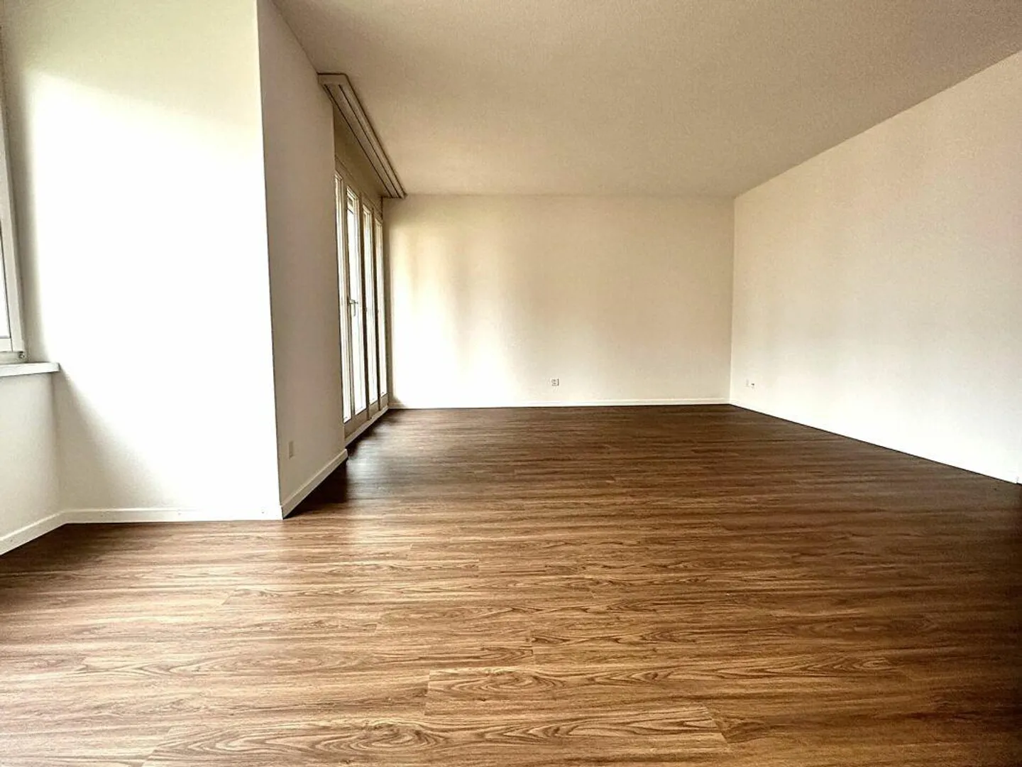 Geräumige 3 1/2 Zimmer-Wohnung an ruhiger Lage - Foto 5 von 9
