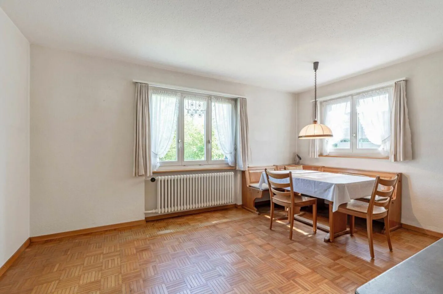 Detached 5.5-room single-family house with a magnificent garden in a wonderfully elevated location - Photo 5 of 16
