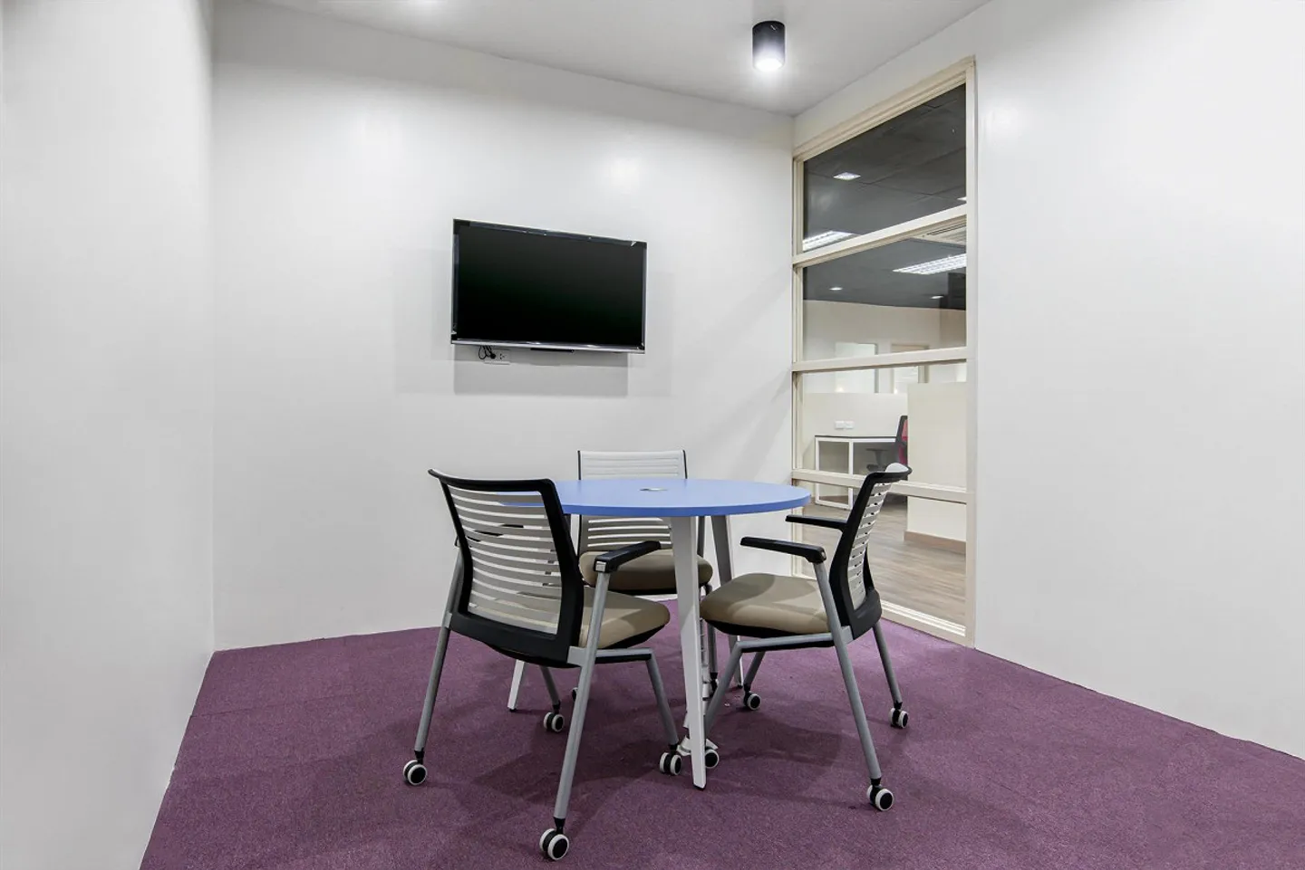 Travailler dans Regus Spoom Glattpark ou dans le monde entier - Photo 4 sur 9