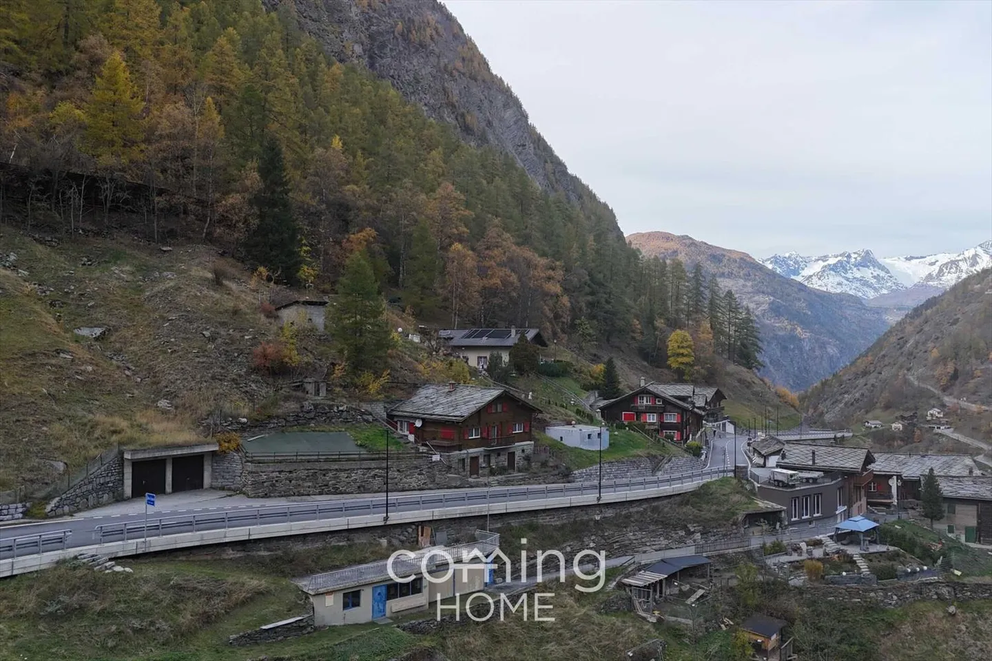 Cozy chalet with charm and potential in Eisten - Photo 3 of 9