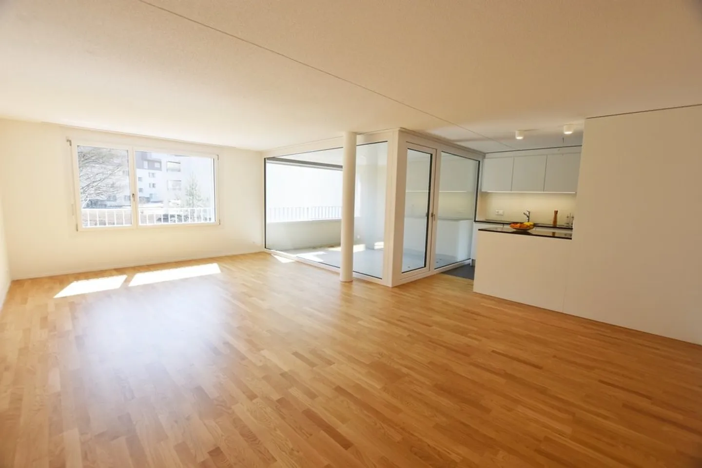 Appartement 4.5 pièces dans le quartier familial de Nessleren ! - Photo 4 sur 11