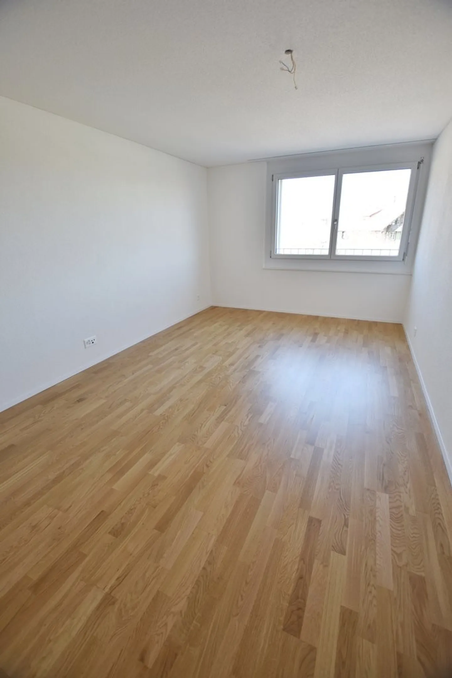 Appartement 4.5 pièces dans le quartier familial de Nessleren ! - Photo 6 sur 11