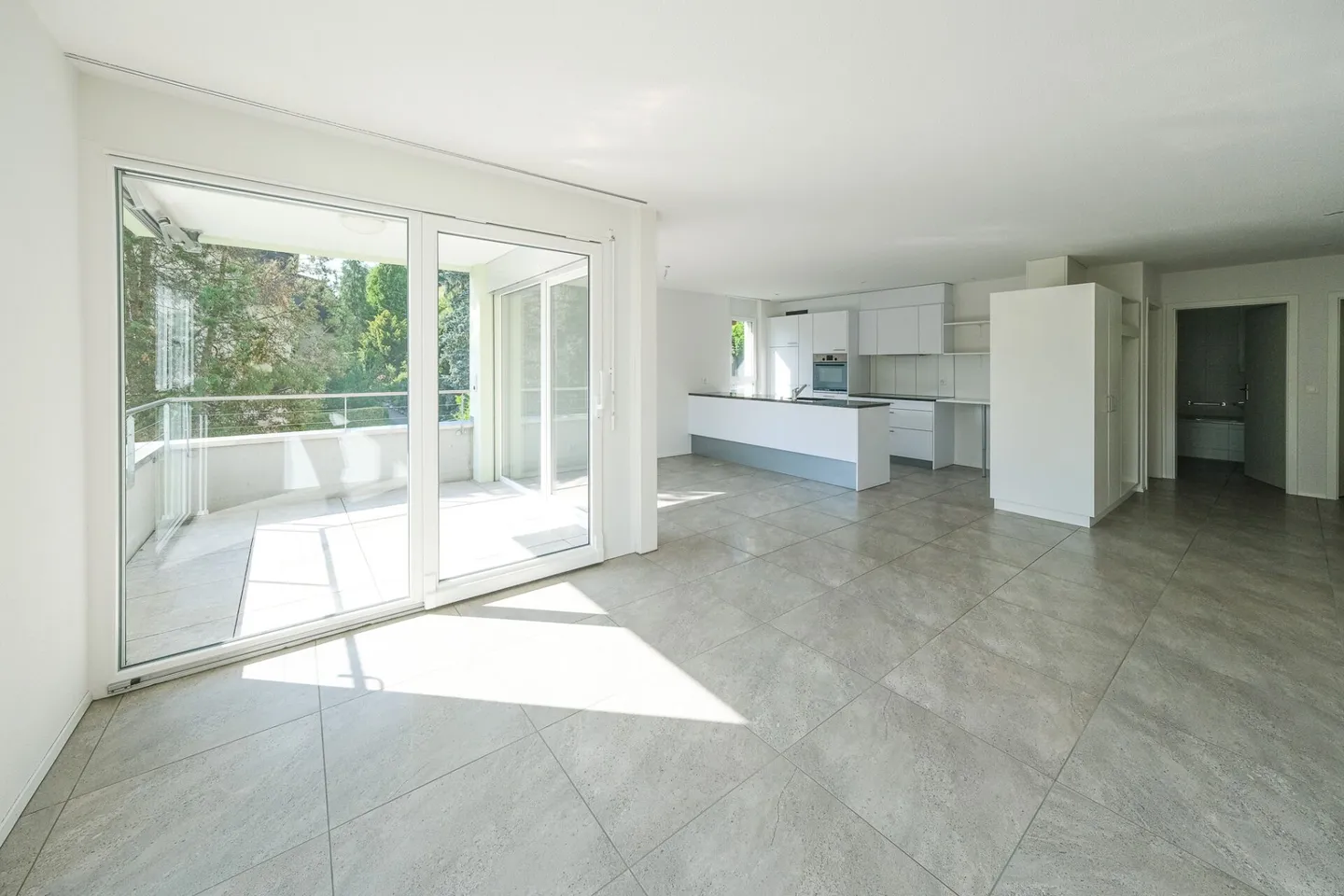 Appartamento moderno 3.5 locali 1° piano Ovest - Foto 5 di 10
