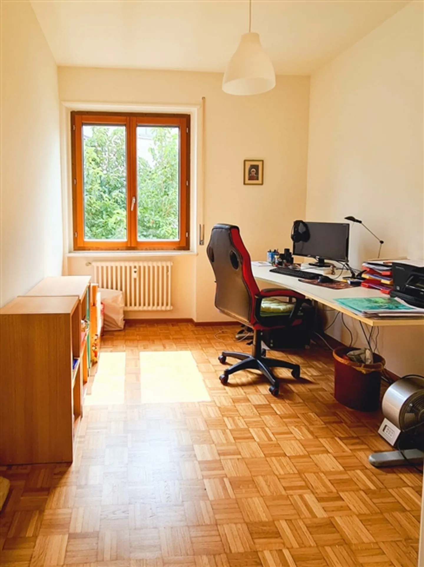 GRANDE APPARTEMENT DANS LE SECTEUR UNIVERSITAIRE - Photo 4 sur 8