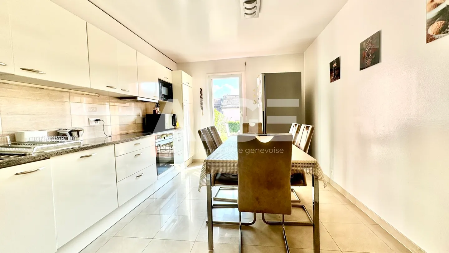 Bella villa familiare a Vernier - Foto 3 di 10