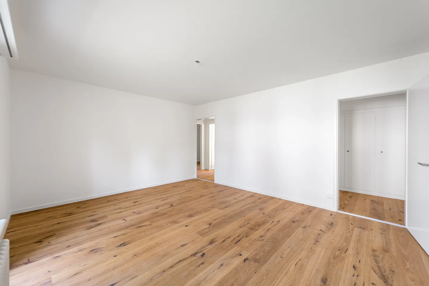 Votre nouveau chez-vous au cœur d'Adliswil - fraîchement rénové et prêt pour vous ! - Photo 2 sur 11
