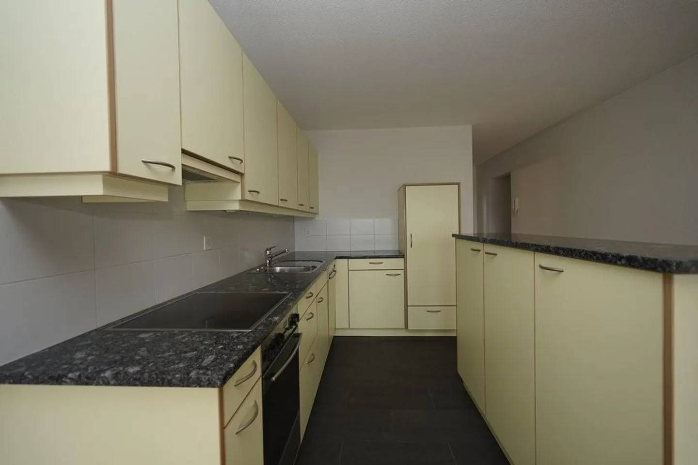 Geräumige 2.5-Zimmer-Wohnung - Foto 1 von 5