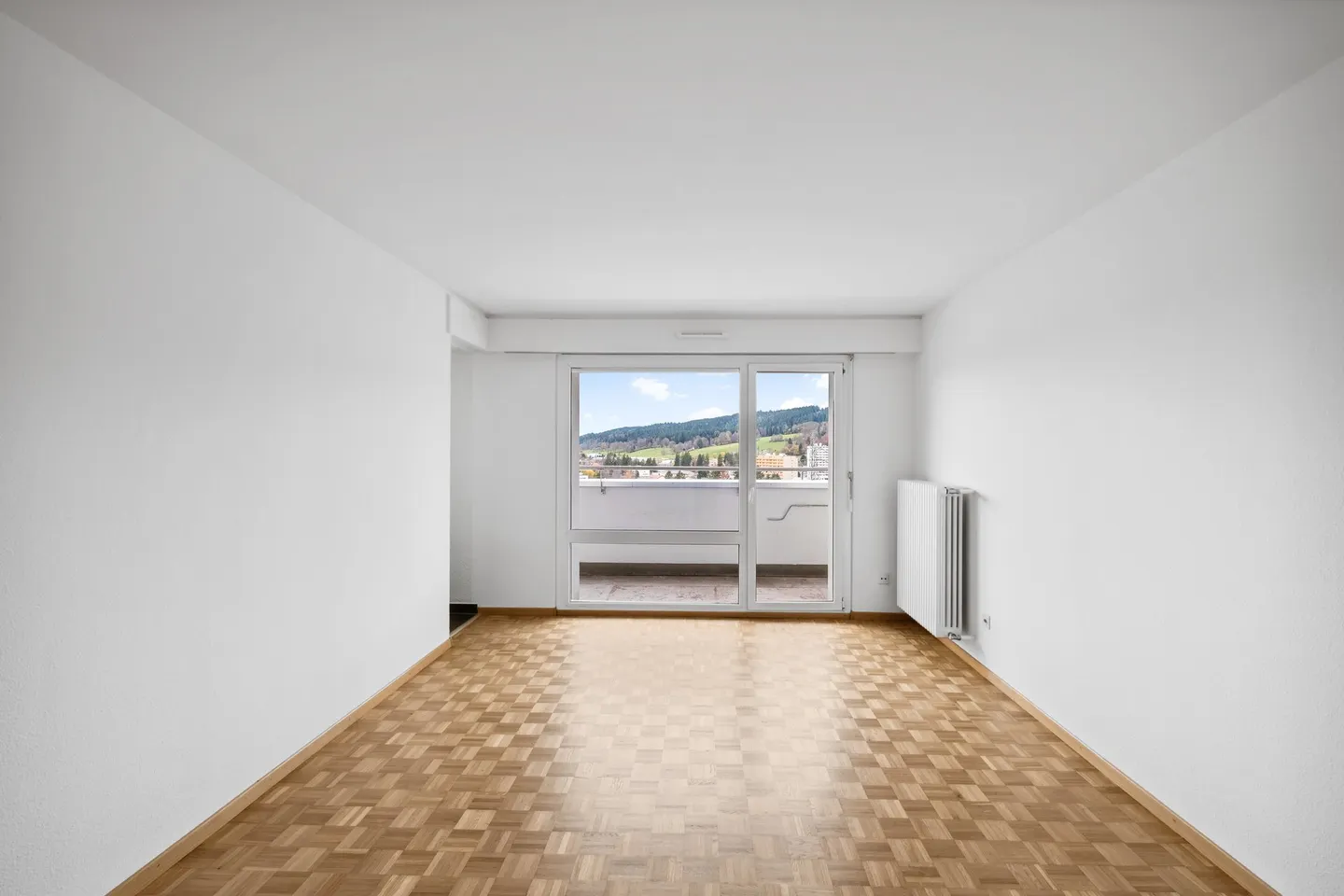 Appartement moderne avec balcon - Photo 1 sur 6