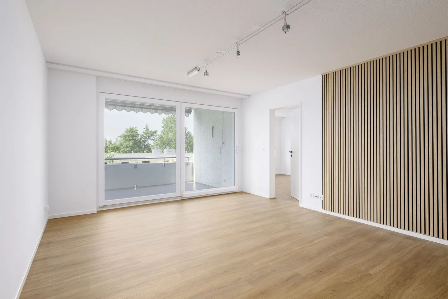 Condominio ristrutturato con stile a Widen - Foto 3 di 5