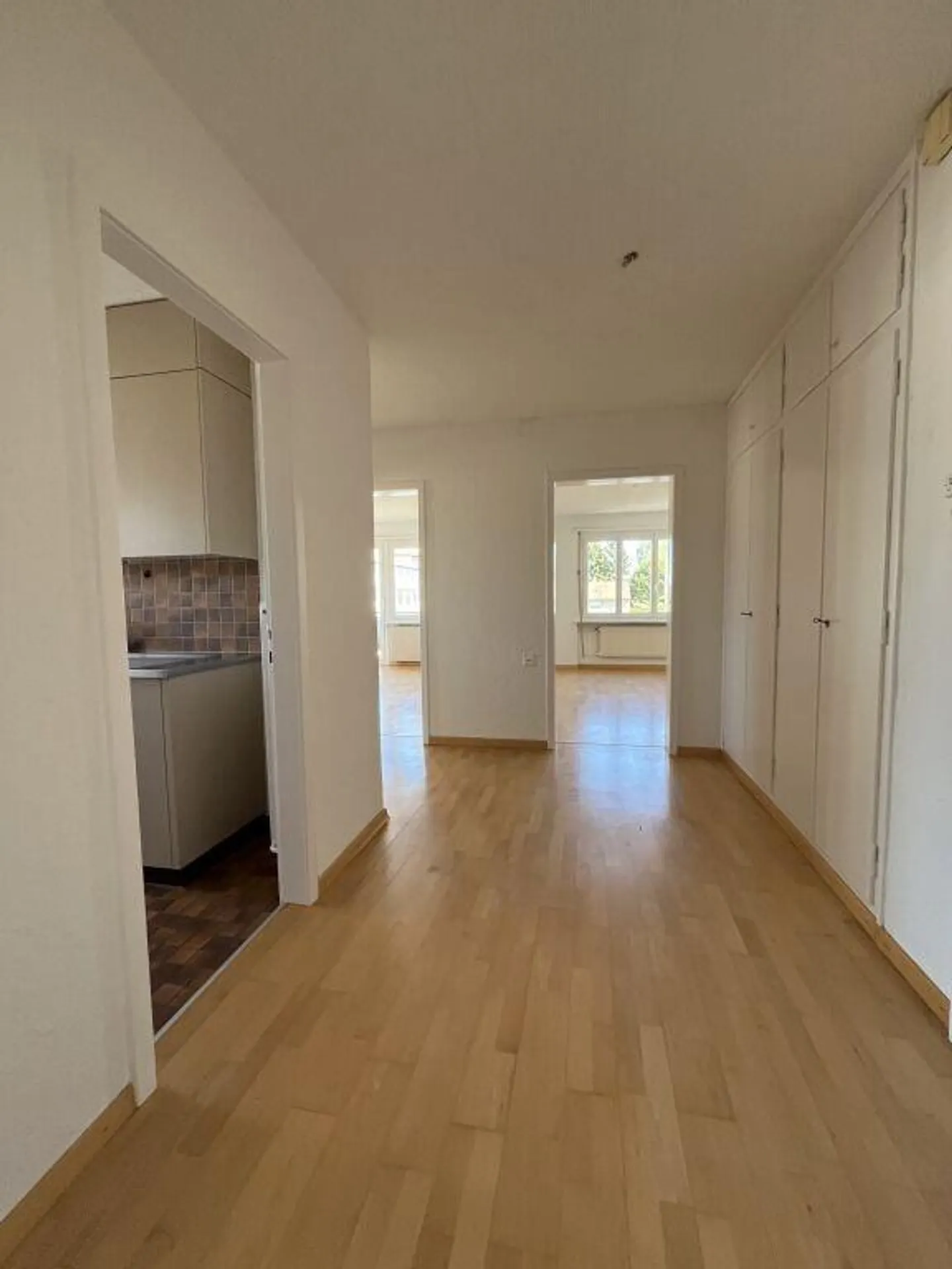 Appartement abordable avec balcon dans un emplacement parfait à Saint-Gall - Photo 7 sur 7