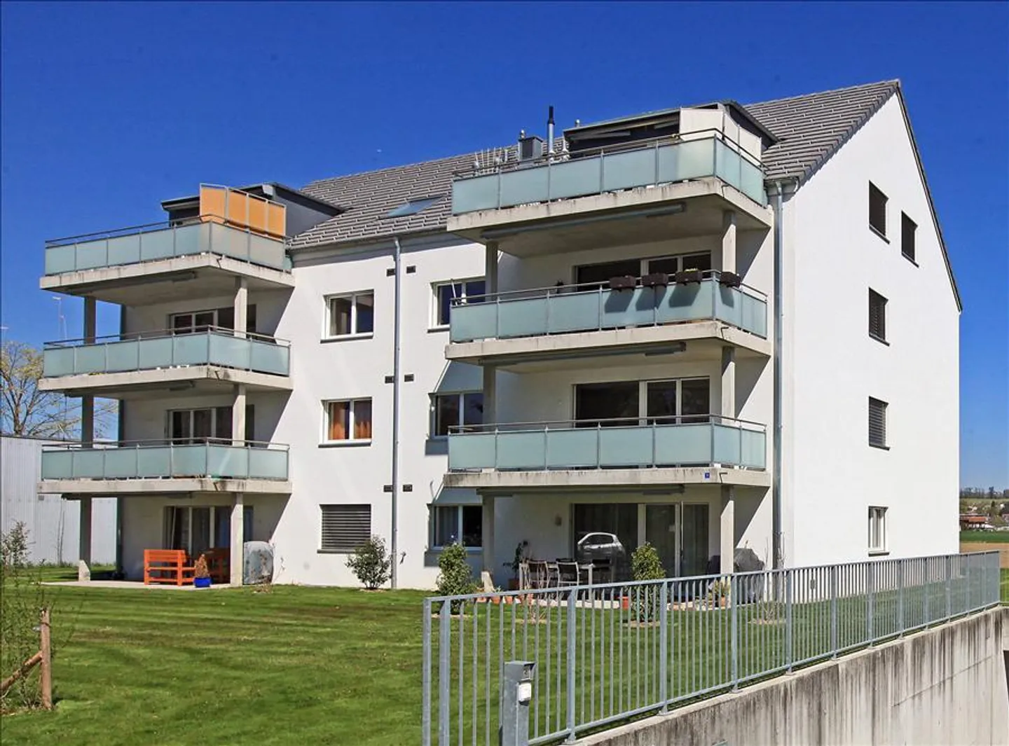 Dream apartment seeks new residents - Photo 1 of 8