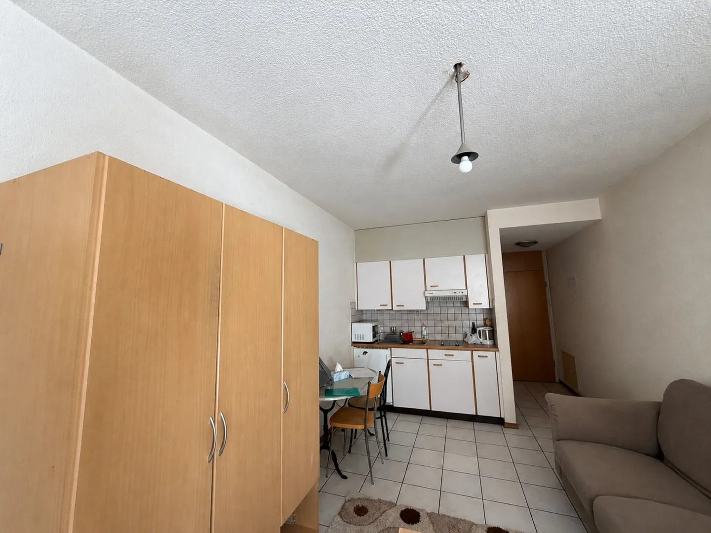 Furnished studio in downtown Neuchâtel (pedestrian zone) - Photo 1 of 4