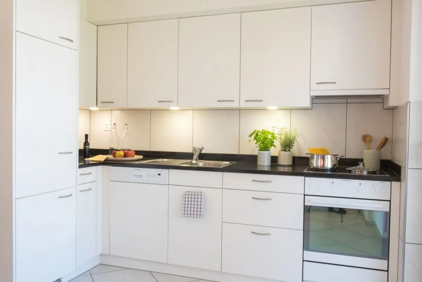 Apartment for rent - Photo 1 of 5