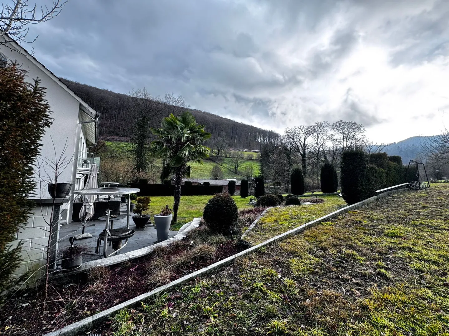 Casa unifamiliare di 5,5 stanze con 3 bagni, garage e giardino - Foto 10 di 22