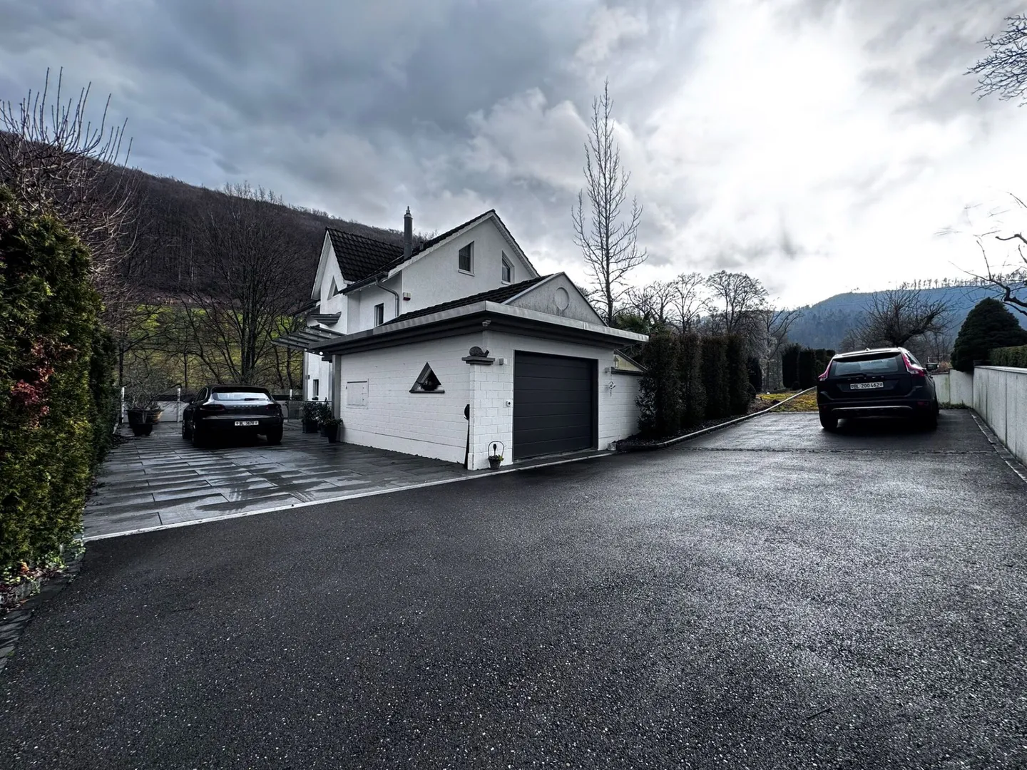 Casa unifamiliare di 5,5 stanze con 3 bagni, garage e giardino - Foto 3 di 22