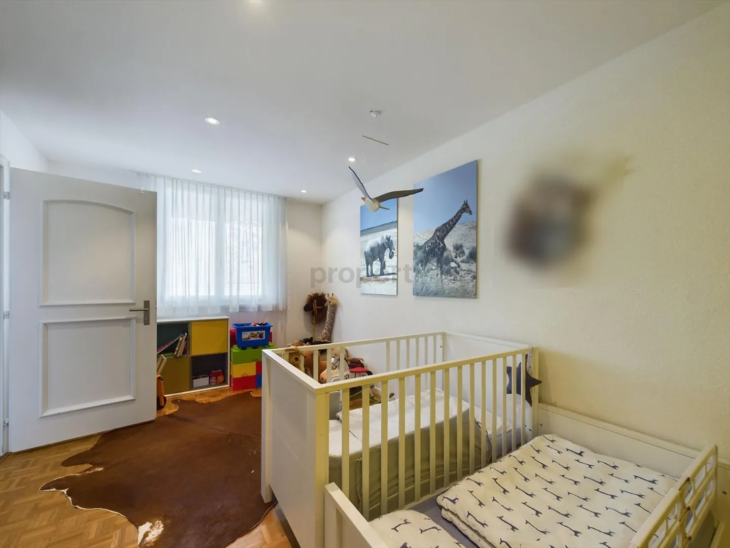 Ampia casa unifamiliare con giardino e camino in una posizione tranquilla - Perfetta per famiglie e coppie! - Foto 7 di 13