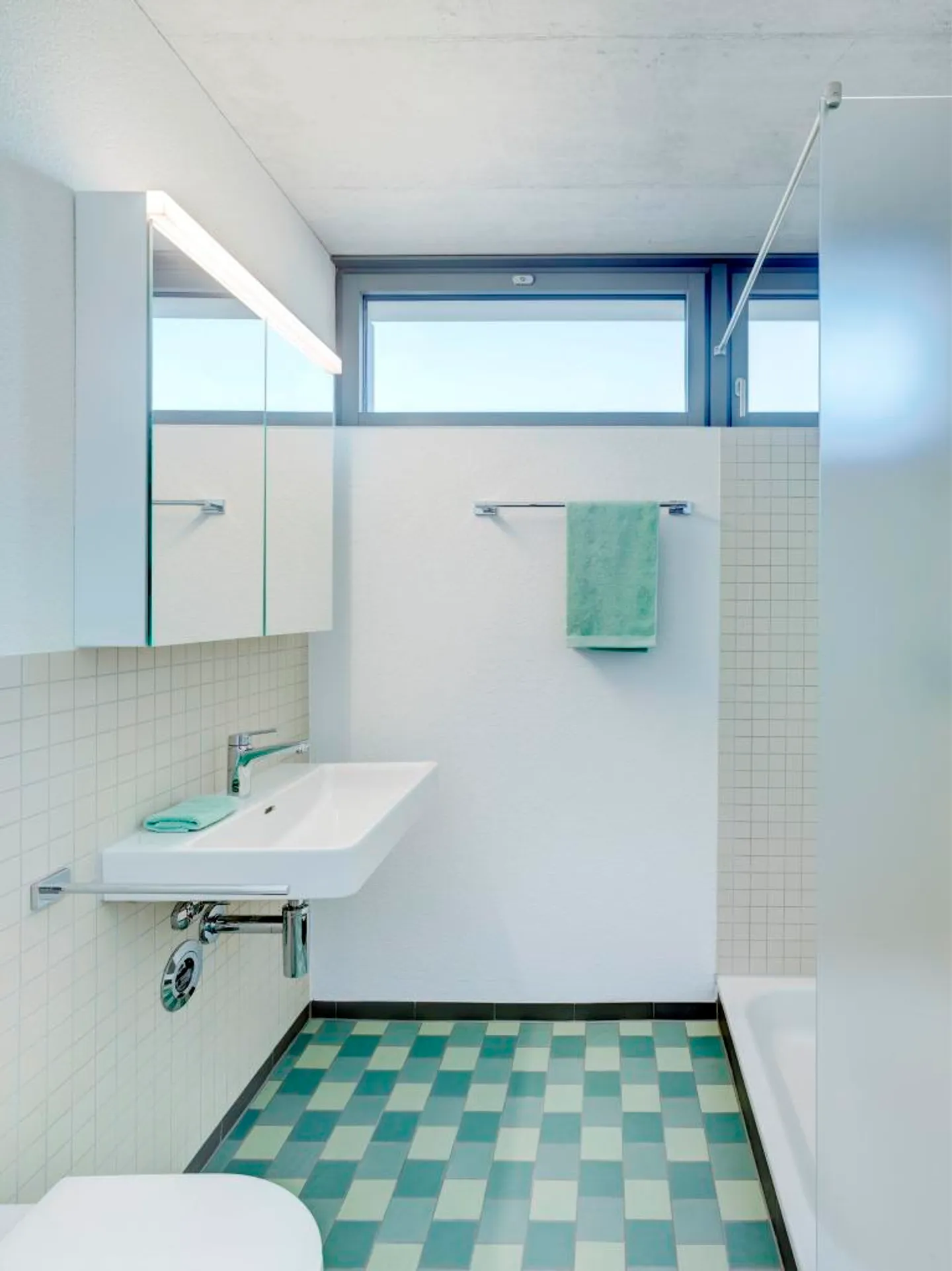 Appartement familial ensoleillé avec vue - Photo 4 sur 8