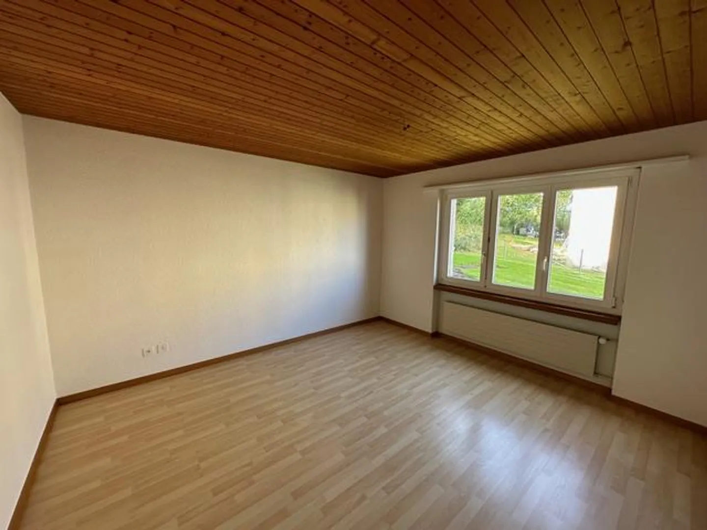 Appartement lumineux et spacieux de 4,5 pièces dans le meilleur emplacement - Photo 6 sur 15