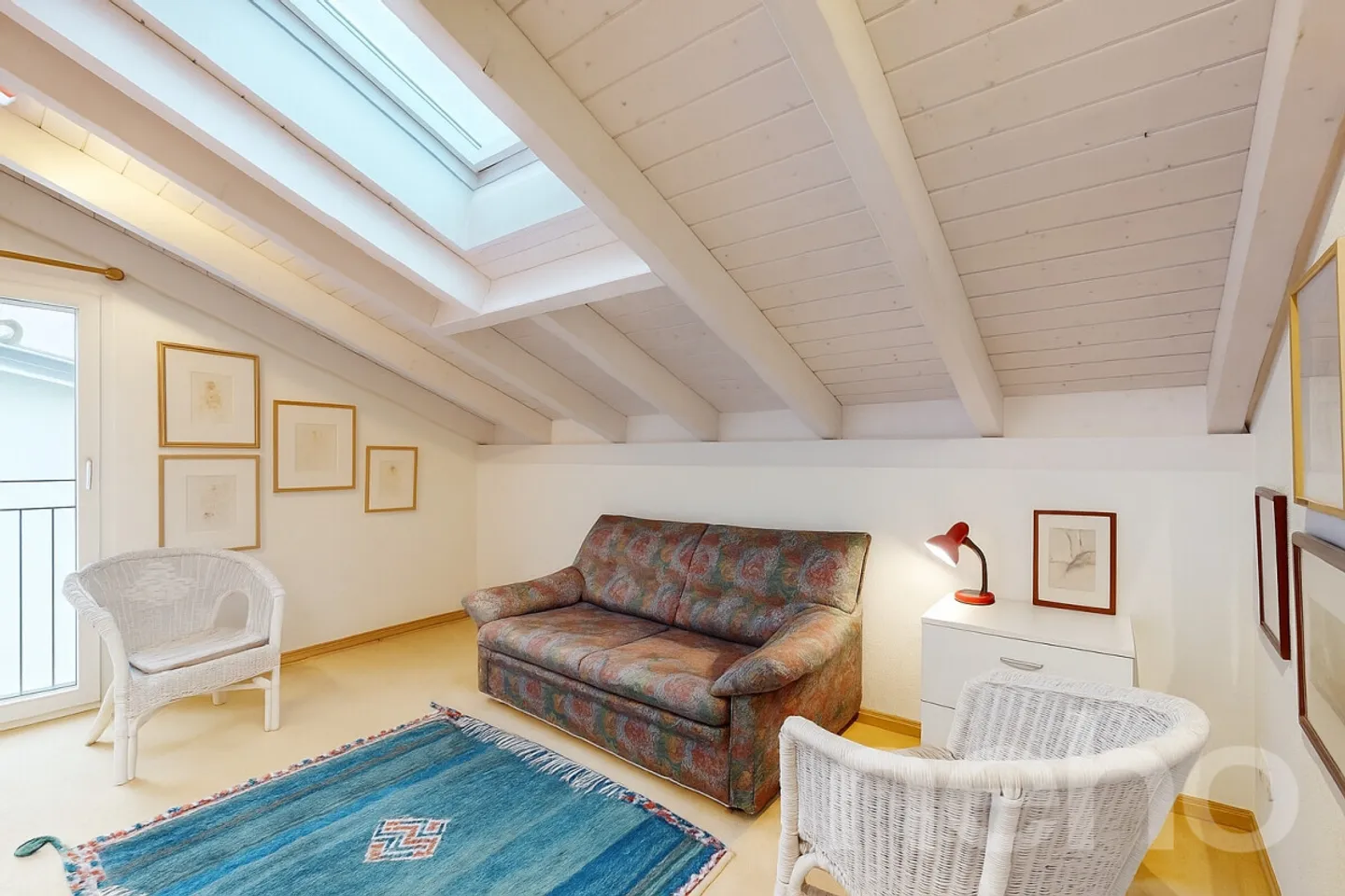 4.5-Zimmer-Doppelhaus mit architektonischem Charakter in Gockhausen - Photo 8 of 11