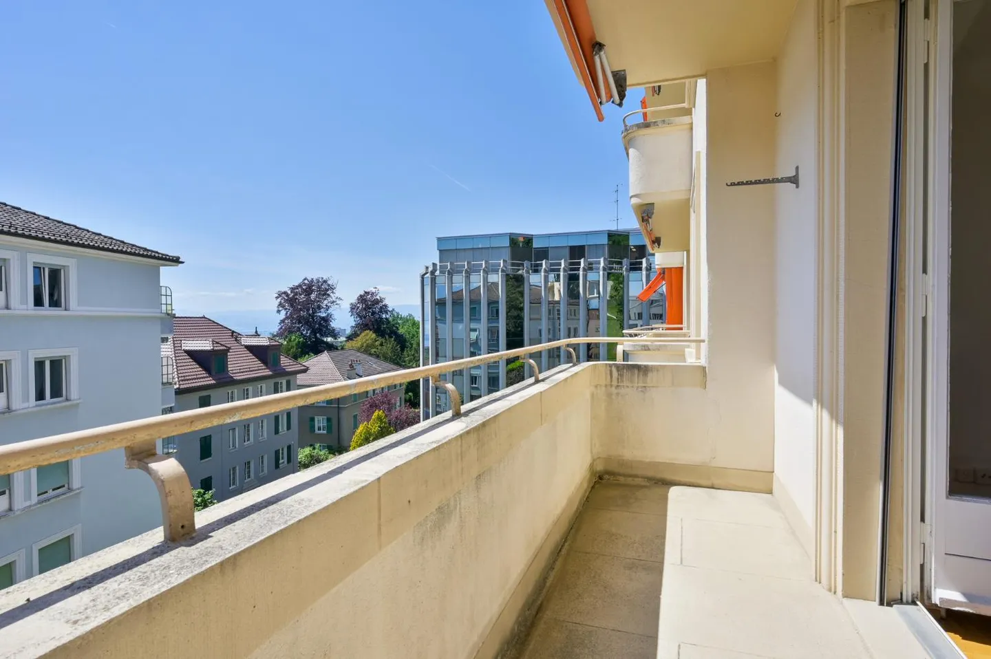 Wunderschöne Unterkunft mit Blick auf den See - Foto 2 von 7