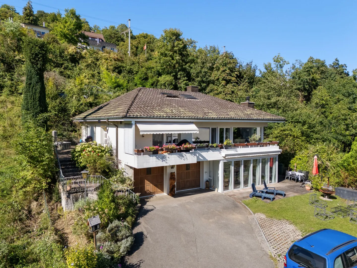 Casa unifamiliare di 6½ stanze - Foto 1 di 24