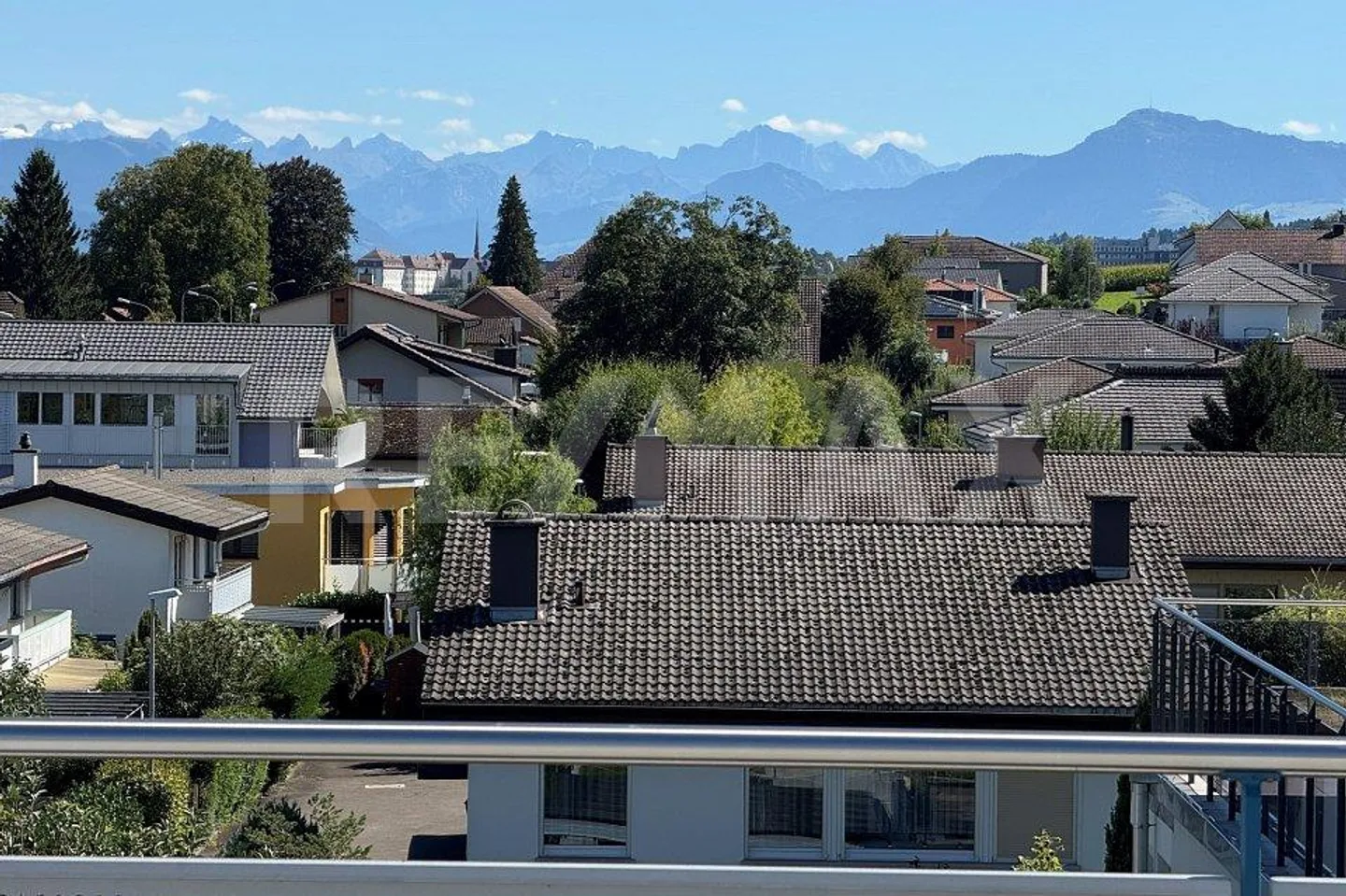 Attico di 190m2 con terrazza sul tetto e vista panoramica - Foto 9 di 11
