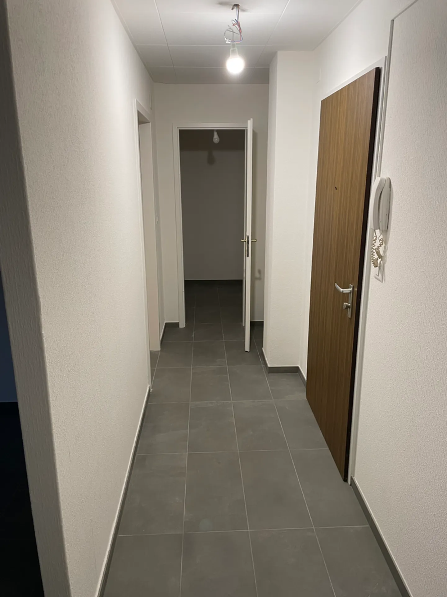 Appartamento 2 camere completamente ristrutturato - Foto 6 di 7