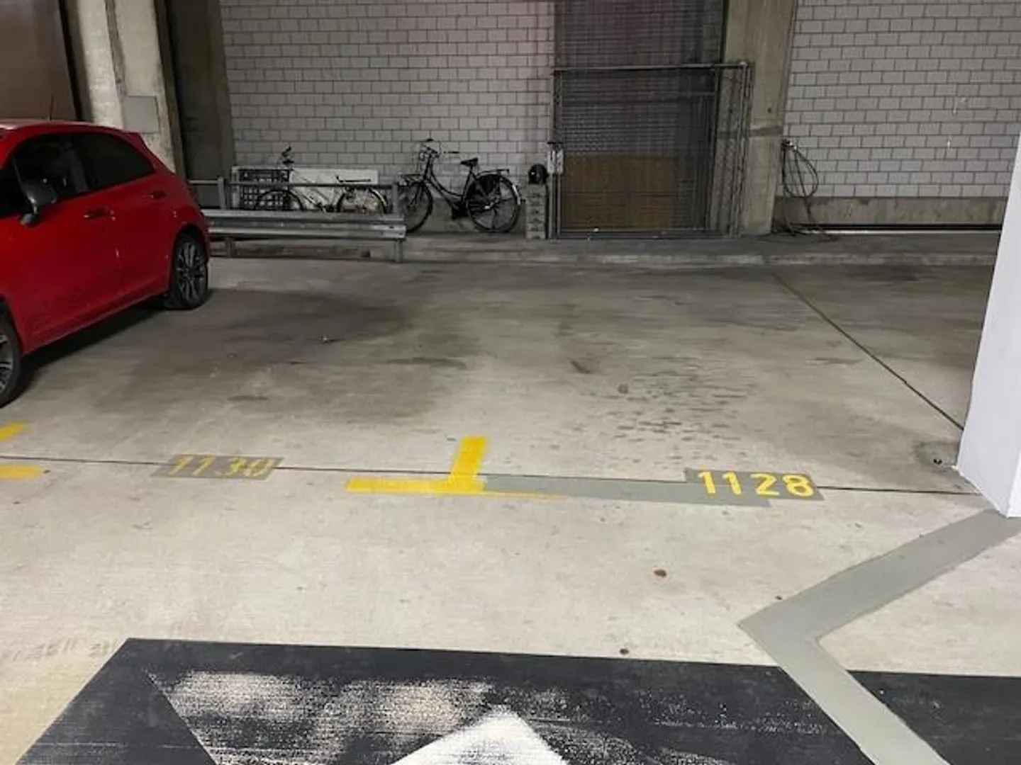 Posti auto in affitto nel TMC (garage sotterraneo) - Foto 2 di 2