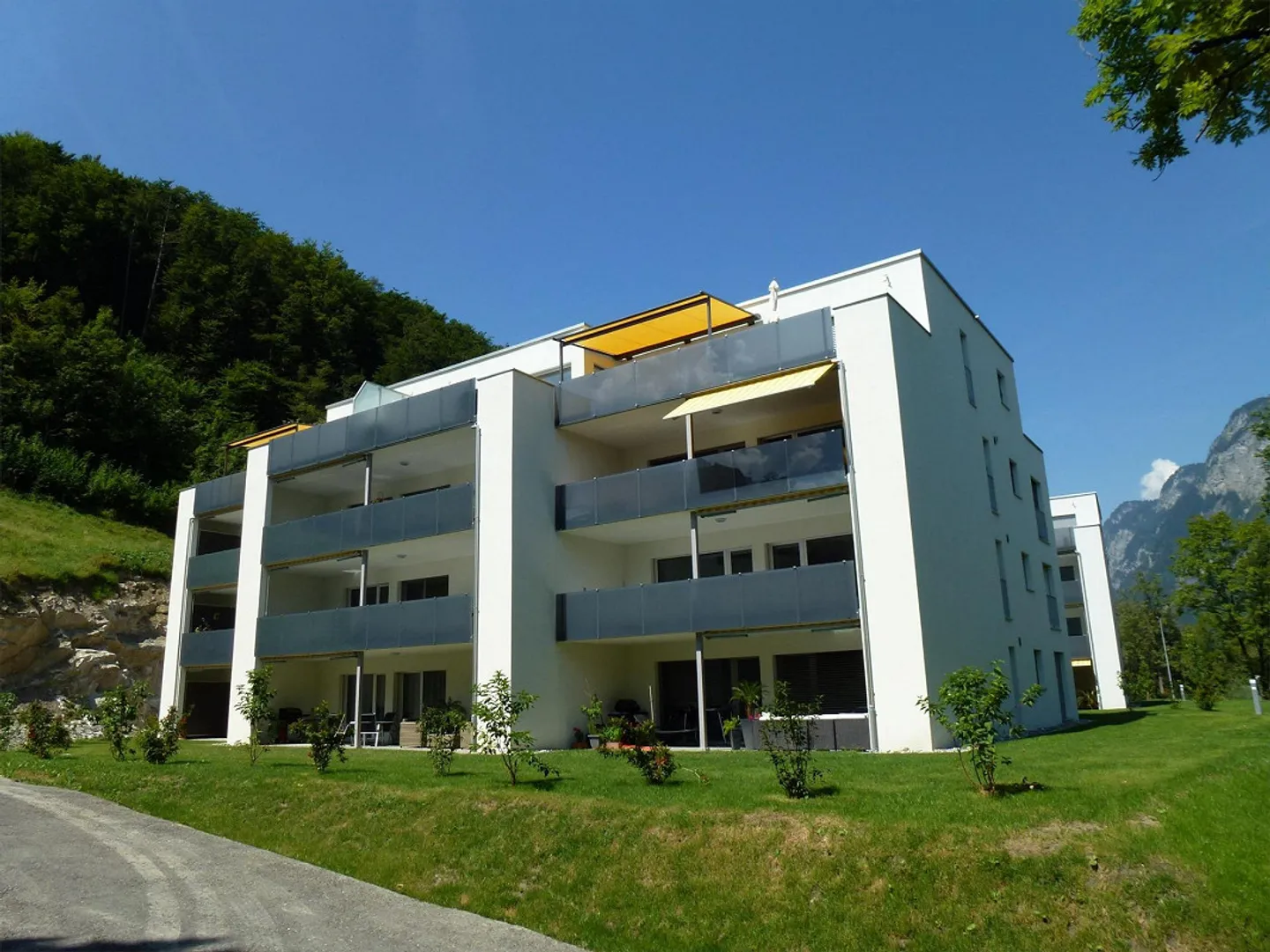 Attractive apartment in an optimal location - Photo 1 of 6