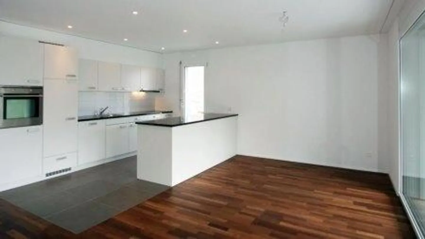 Attractive apartment in an optimal location - Photo 2 of 6