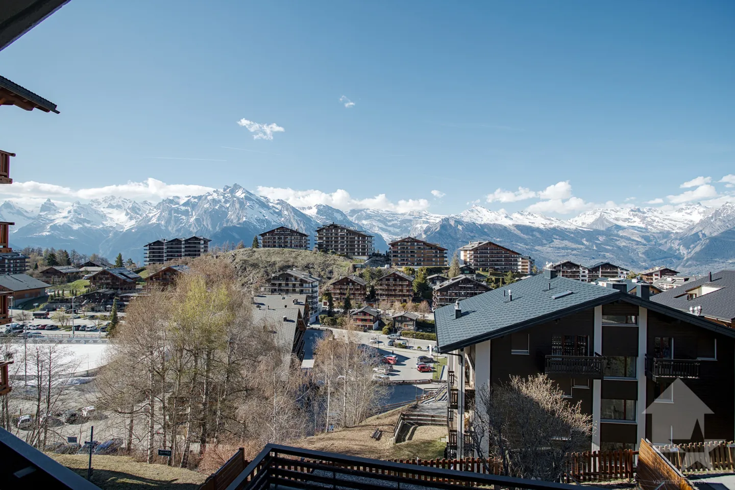 Stunning corner apartment 4.5 rooms, 101 m2, close to the ski slope - Photo 13 of 25