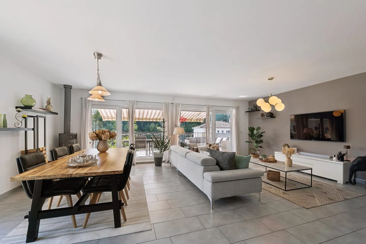 Maison Familiale Moderne avec Terrasse - Photo 4 sur 10